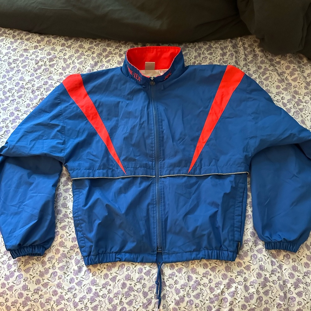 asics windbreaker